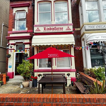 Lindisfarne Holiday Apartments - Families & Couples Only Blackpool Exterior foto
