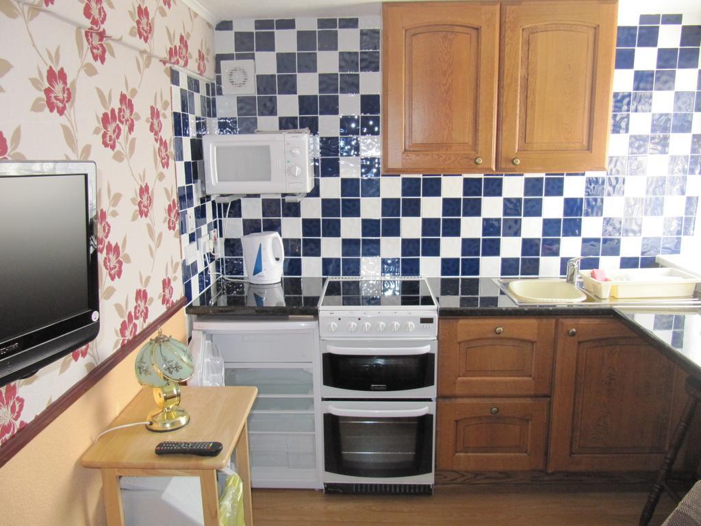 Lindisfarne Holiday Apartments - Families & Couples Only Blackpool Quarto foto